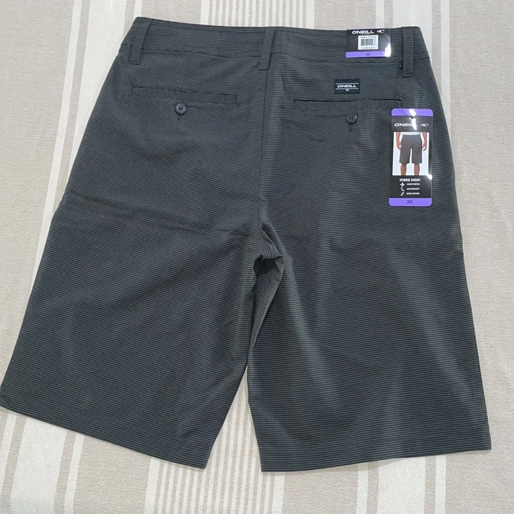NWT O’Neill hybrid shorts in dark grey. Men 30. Classic skater and street style! - Picture 4 of 10